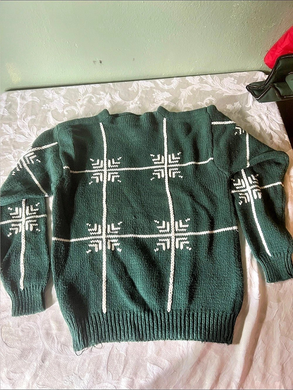 Bennett Geometric Knit Sweater Green & White